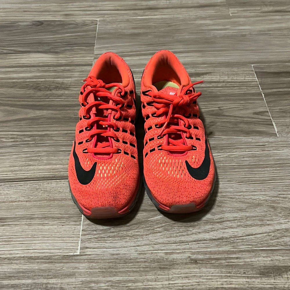 Neon orange and black air max NIKE shoes size 6Y (rarely used)